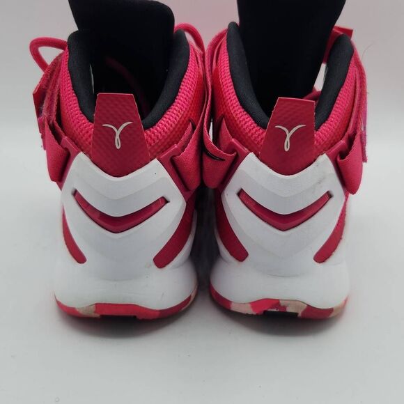 Nike LeBron Soldier 9 - Size 10 - Think Pink Breast Cancer Awareness Month - Picture 6 of 8